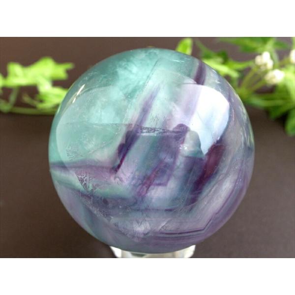 グラデーションが美しい マルチカラーフローライト 丸玉 台座付 直径約52mm 重さ約259g フロ...