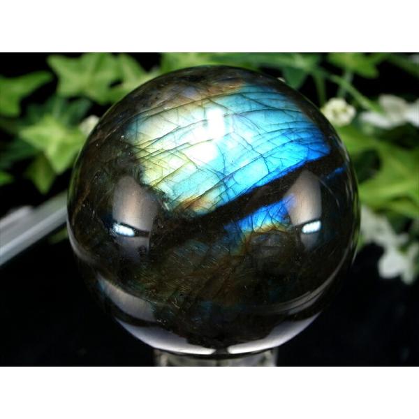 3A+ 美しいしっかりブルーシラー ラブラドライト 丸玉 直径55mm 重さ251g 月と太陽を象徴...