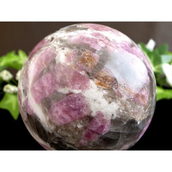 新種のペグマタイト ユニコーンストーン 丸玉 置物 直径67mm 重さ 434.8g レピドライトや...