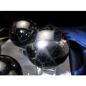 スターモリオン 丸玉 約30mm-32mm 神秘的なスターの輝き 六条のスター効果も 最強の魔除け 邪気払いの石 チベット産 ma-p パワーストーン 天然石