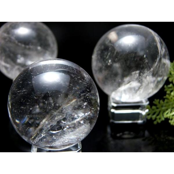 天然透明水晶 丸玉 直径38mm-40mm すべての浄化と純粋さの象徴 お守りにも クリスタルスフィ...
