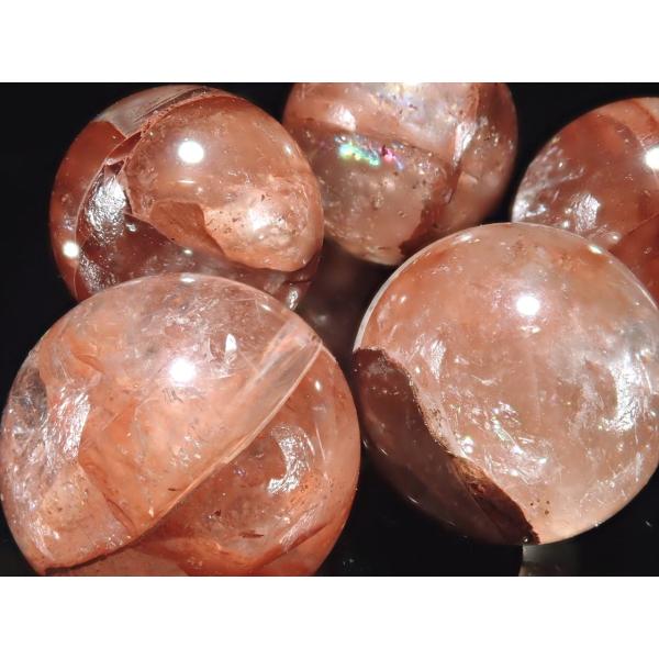 レッドタイプ マニカランクォーツ丸玉 約19mm ギャランティカード付き 極上透明 パワースポットの...