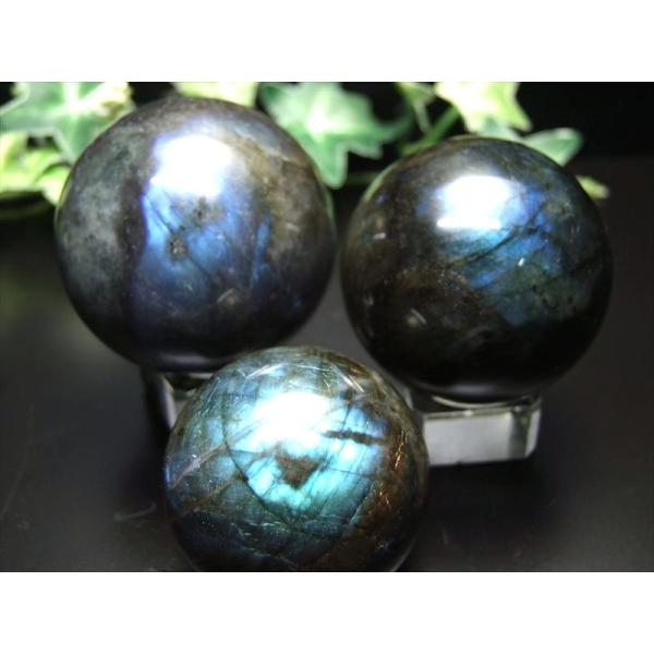 3A+ ブルー&amp;レインボーシラー ラブラドライト 丸玉 直径約52mm-54mm 月と太陽を象徴する...