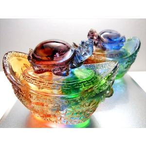 瑠璃製 レインボーカラーの亀装飾 元宝 元寶 ...の詳細画像1