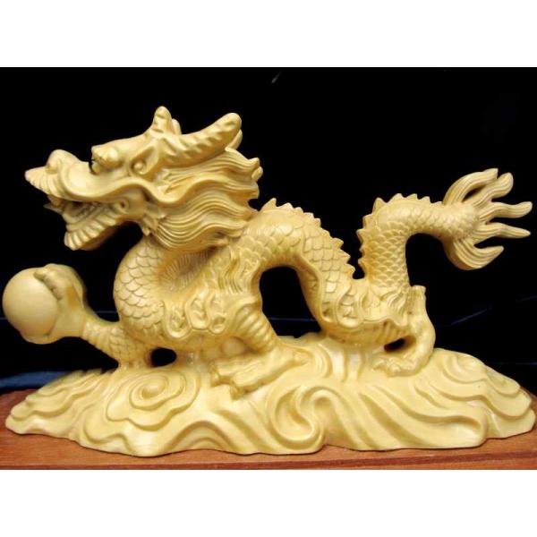 精密彫り5A 開運 木彫り 玉持ち龍神 ドラゴン 置物 高さ約100mm 全長約135mm 金運 財...