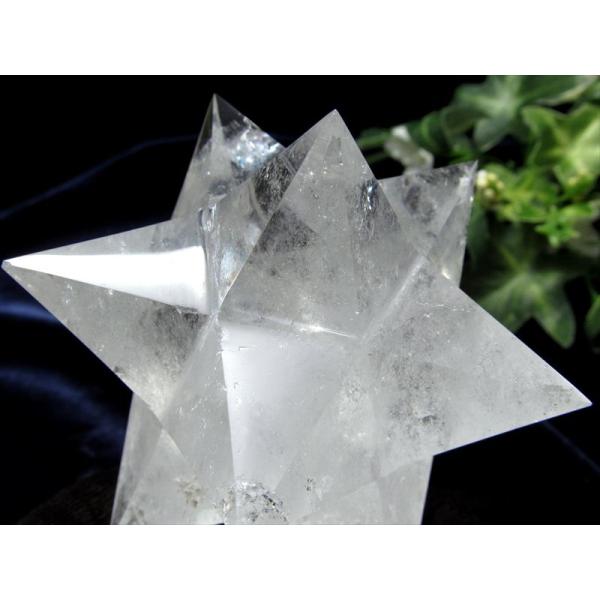 超希少レムリアンシード贅沢使用 水晶 アステロイド 小星型12面体 置物 最大幅約74mm 重さ17...