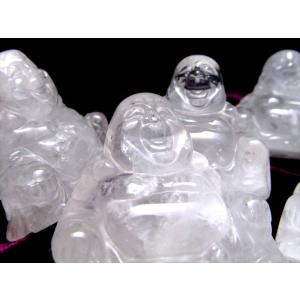 天然水晶　彫刻の布袋尊 極上品！職人による繊細彫刻 水晶 布袋尊 彫刻置物 木製台座付き