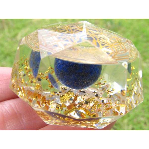 神聖幾何学系 多面体オルゴナイト ラピスラズリ丸玉入り フラワーオブライフ 直径約5cm 運気上昇や...