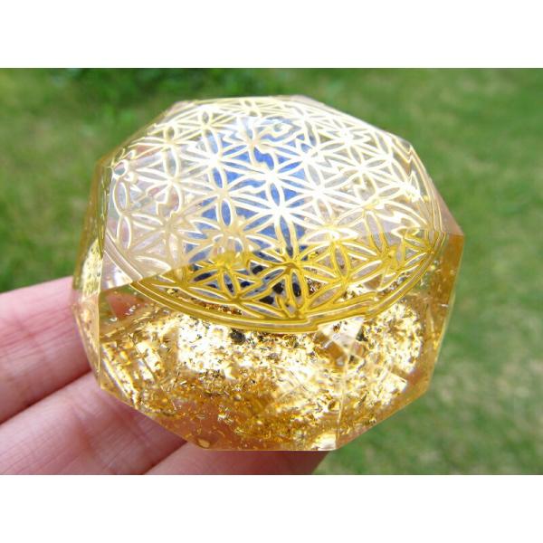 神聖幾何学系 多面体オルゴナイト ラピスラズリタンブル入り フラワーオブライフ 直径約5cm 運気上...