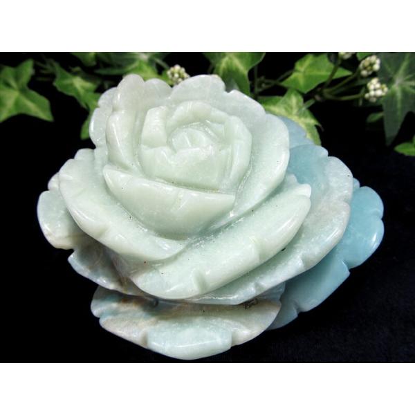 幸運を招く 蒼緑の薔薇 アマゾナイト 薔薇彫刻置物 高さ 53mm 横幅 91mm アマゾナイトがも...