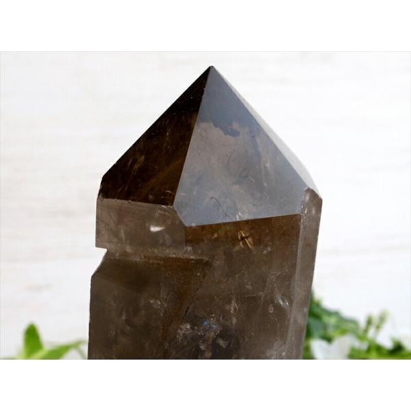 大地のエネルギーを結晶させた 琥珀色の光柱 スモーキークォーツ ポリッシュ ポイント 高さ163mm...