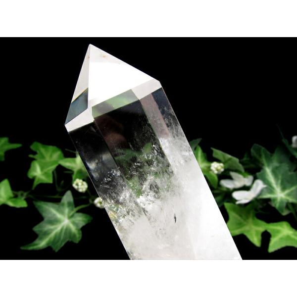 水晶 ポイント 六角柱 置物 木製台座付き 高さ145mm 重さ303g 極上超透明 水晶 クリスタ...
