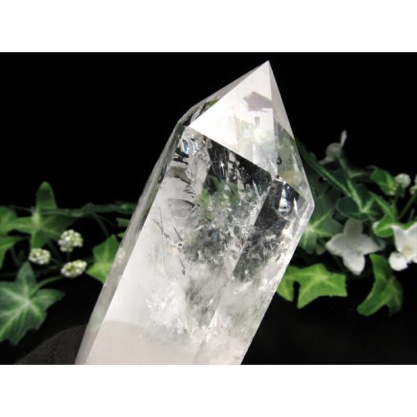 水晶 ポイント 六角柱 置物 木製台座付き 高さ139mm 重さ353g 極上超透明 水晶 クリスタ...