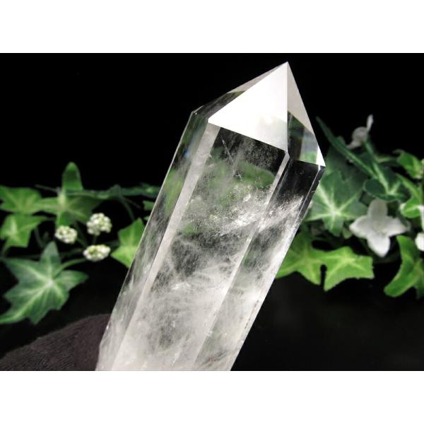 水晶 ポイント 六角柱 置物 木製台座付き 高さ135mm 重さ280g 極上超透明 水晶 クリスタ...