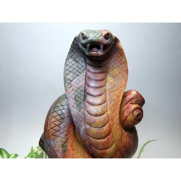 本物の質感 縁起物 ジャスパー ヘビ（白蛇）彫刻置物 高さ約186mm 約1501g へび（蛇）の彫...