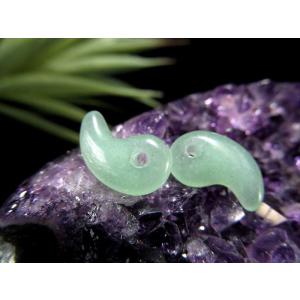 天然石 勾玉 M 本翡翠 ヒスイ 天然石勾玉 バラ売り 勾玉パワーストーン