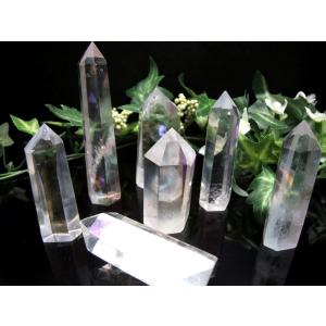 コスモオーラ 天然水晶ポイント(六角柱) 30g-40g 透明 手ごろな小さめサイズ 大人気浄化アイテム 写真映えするインテリアに ブラジル産