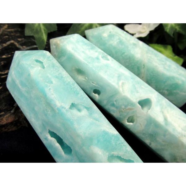 ブルーアラゴナイト 六角柱 ポイント 重さ80g-100g 1個売り 南国の海を閉じ込めたかのような...