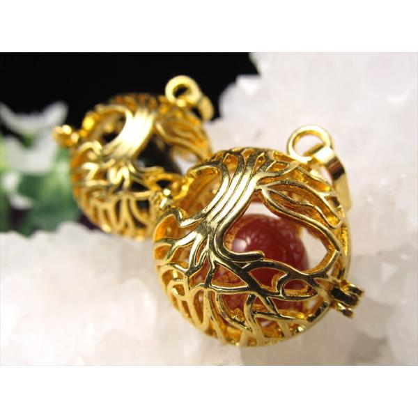 入れ替え可能 ツリーオブライフ型 ストーン入れ替えペンダントトップ ゴールドカラー ケージ型 約5m...