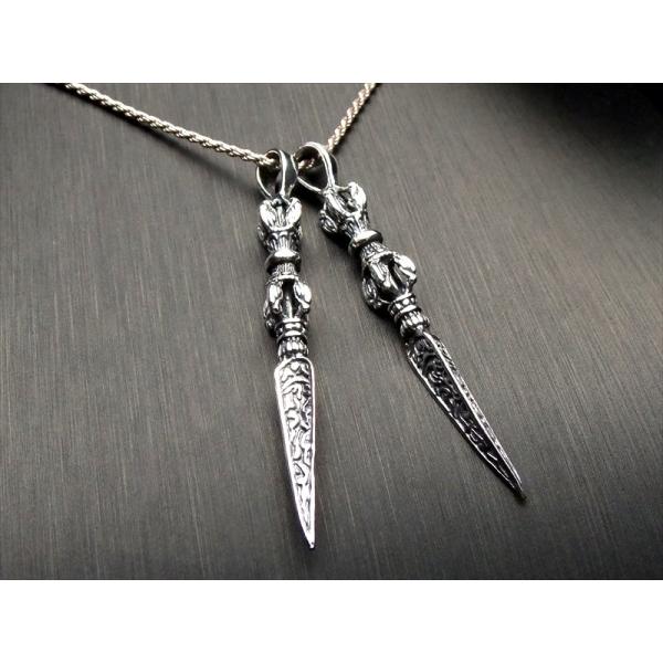 不動明王が持つ宝剣 九徹剣 シルバーペンダントトップ 縦56mm前後 1個売り 高品質 Silver...