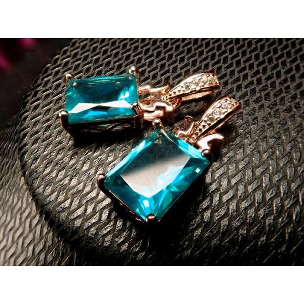 激安宣言 5A ブルーグリーンミスティックトパーズペンダントトップ スクエアカット型 石サイズ縦約9...