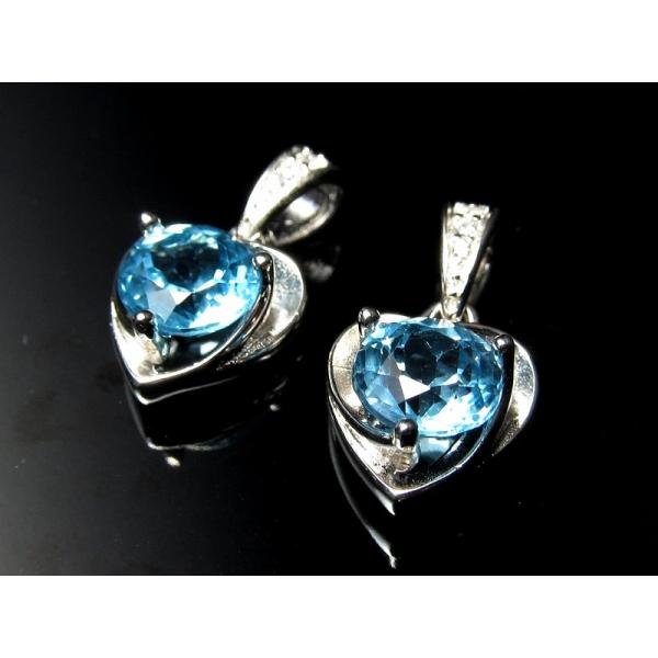 スイスブルートパーズ ペンダントトップ ハート型モチーフ ラウンドブリリアントカット 石サイズ直径約...