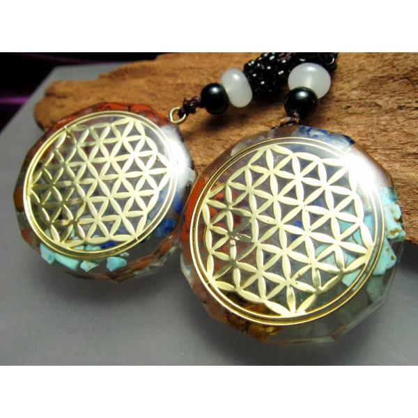 7種チャクラ対応 フラワーオブライフ 12角形 ペンダント 紐付き オルゴナイトタイプ 縦約36mm...