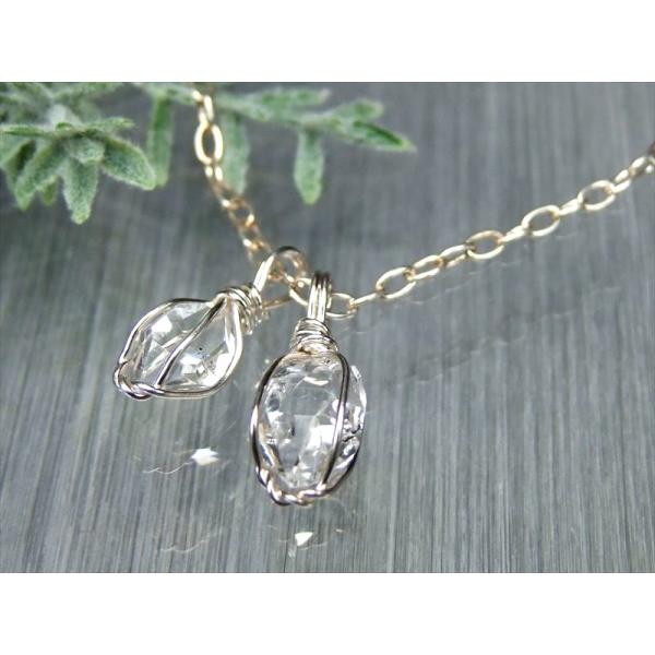 Sサイズ ハーキマーダイアモンド 結晶原石 ワイヤーラップペンダントトップ 1個売り 重さ約0.8g...