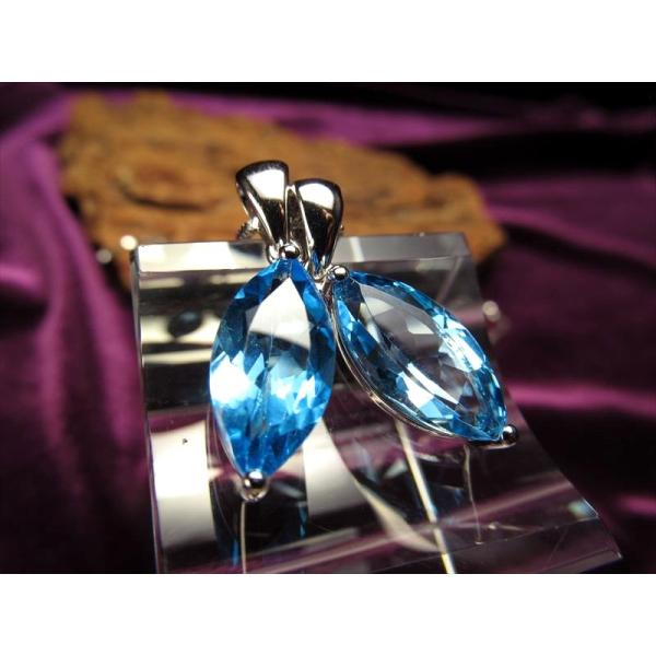 5A スイスブルートパーズペンダントトップ マーキスカット型 石サイズ縦約12mm 超透明スカイブル...