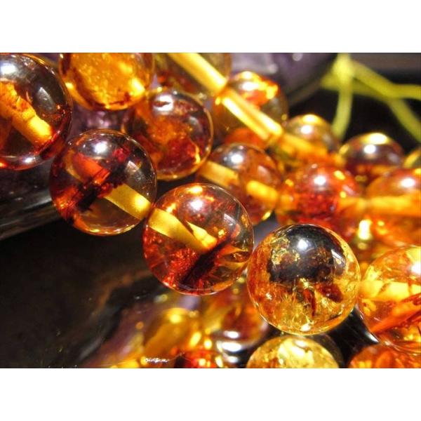 約7.5mm前後珠 スパークリングメープルハニーアンバー(天然琥珀)一連 約37-39cm 古来より...