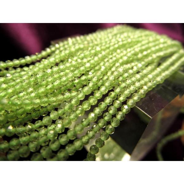 2A 約2mm珠 透明 ペリドット 連 カット 一連 約37-39cm 穴径約0.4mm ミャンマー...