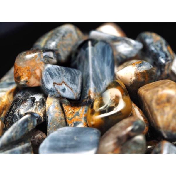 大粒 ピーターサイト さざれ 1袋約100g 約8mm-20mm テンペストストーン 嵐の石 目標達...