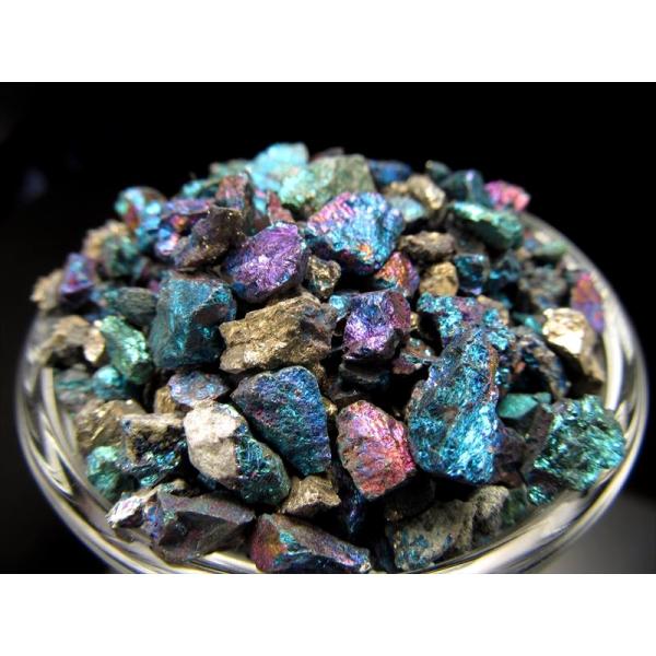 チャルコパイライト(黄銅鉱)さざれ石 約200g 粒サイズ約3mm-8mm 神秘的に輝くメタリックカ...