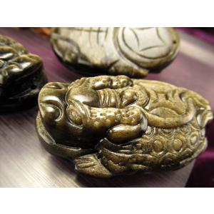 濃いグリーン 玉持ち龍神 サーペンティン(蛇紋石)龍彫刻置物 500-650g