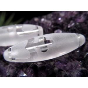 純真ホワイトカラー 四線虎牙天珠 しせんこがてんじゅ 縦サイズ:約15mm