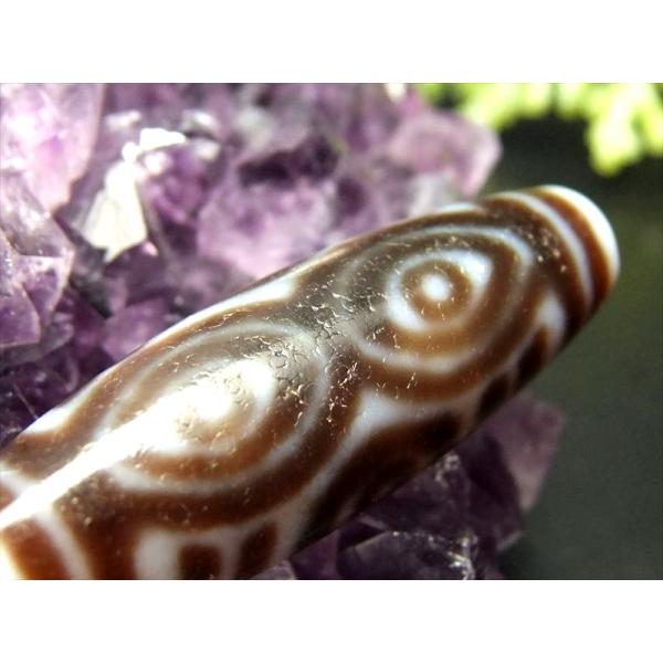 流通量の少ない希少天珠  至純馬蹄痕白天珠 龍眼白天珠(りゅうがん「しろ」てんじゅ) サイズ:約39...