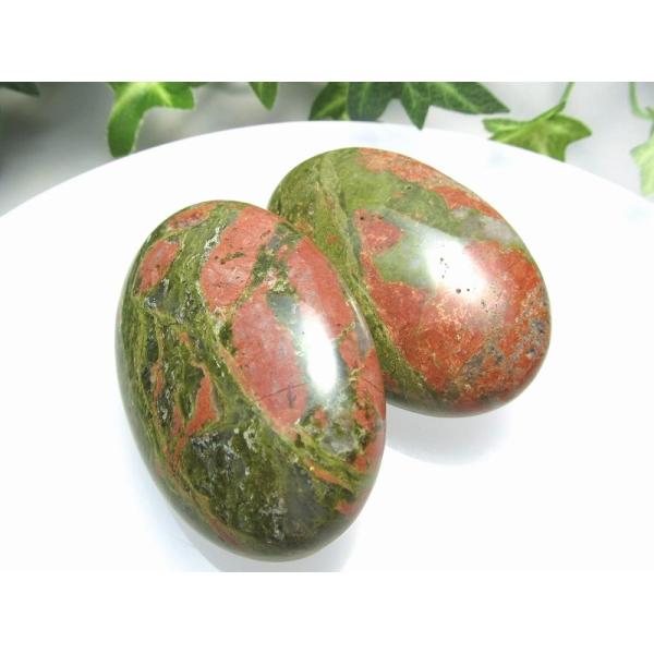 ユナカイト ホットストーン 重さ 約75g-90g 大きさ約6cm×4cm マッサージ用天然石 タン...