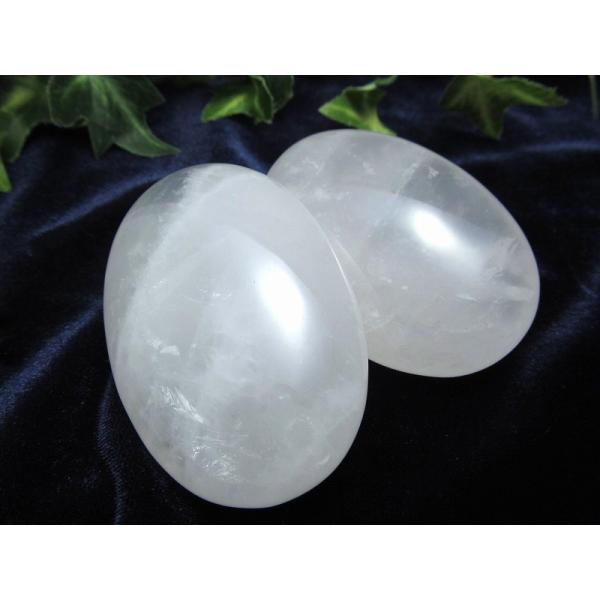 水晶 ホットストーン 重さ 約65g-80g 大きさ約6cm×4cm マッサージ用天然石 タンブル ...