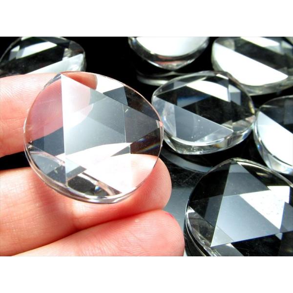 1個売り 天然水晶 コイン型 タンブル トリゴナルカット 直径約25mm前後 超透明 すべての浄化と...