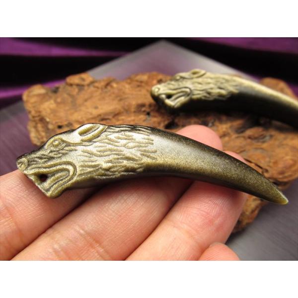 激安宣言 龍頭牙タンブル ゴールデンシャインオブシディアン 〈黒曜石〉Mサイズ 全長約62mm 迫力...