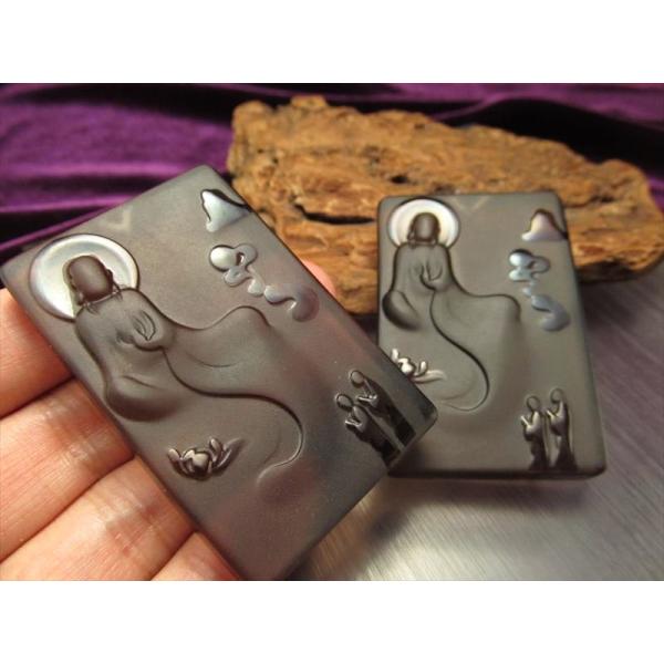 激安宣言 透明オブシディアン 黒曜石 仏教徒情景図彫り カービングプレート タイプB フロストタイプ...