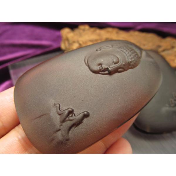 激安宣言 透明オブシディアン 黒曜石 仏の御尊顔彫り カービングプレート タイプB フロストタイプ ...