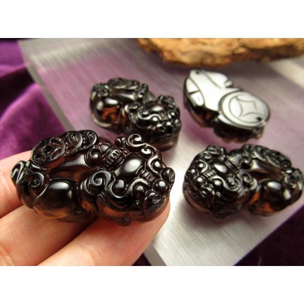 激安宣言 透明オブシディアン 黒曜石 貔貅 ヒキュウ タンブル 縦約37mm メキシコ産 geki-...