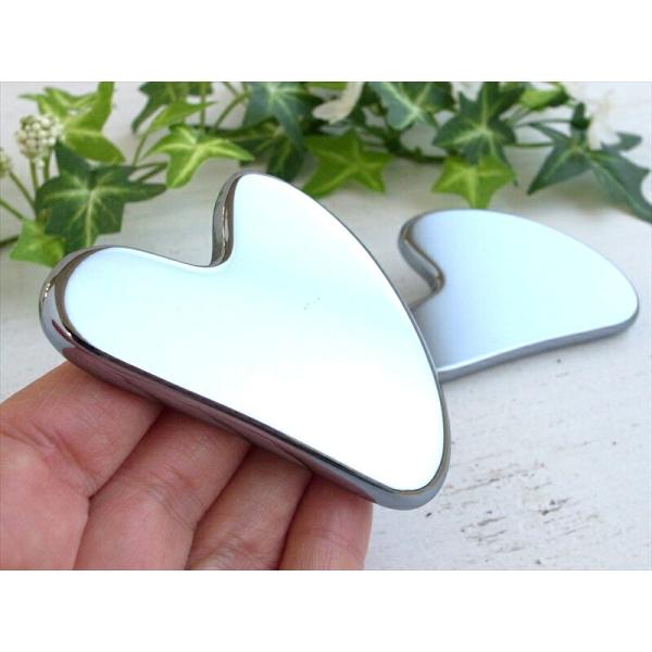 大特価 テラヘルツ鉱石 かっさ 羽型 ハート型 携帯用ポーチ付き 縦約75mm×横約50mm 1個売...