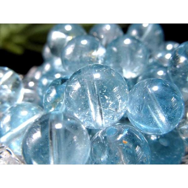 1珠売り 3A ブルートパーズ ビーズ石 約8mm-8.5mm 澄みわたる透明感と爽やかブルー 上品...