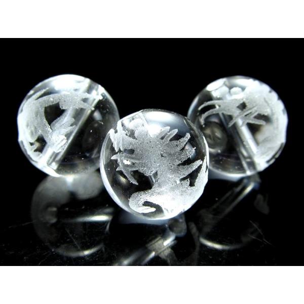 1粒売り 10ミリ珠 天然水晶 クリスタル 麒麟 キリン 彫り 吉祥仁慈の瑞獣 10mm 素彫り