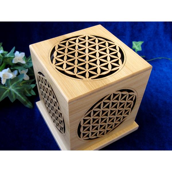 お洒落なインテリアに フラワーオブライフ 神聖幾何学 デザイン香炉 幅約9.5-cm10.5cm 高...