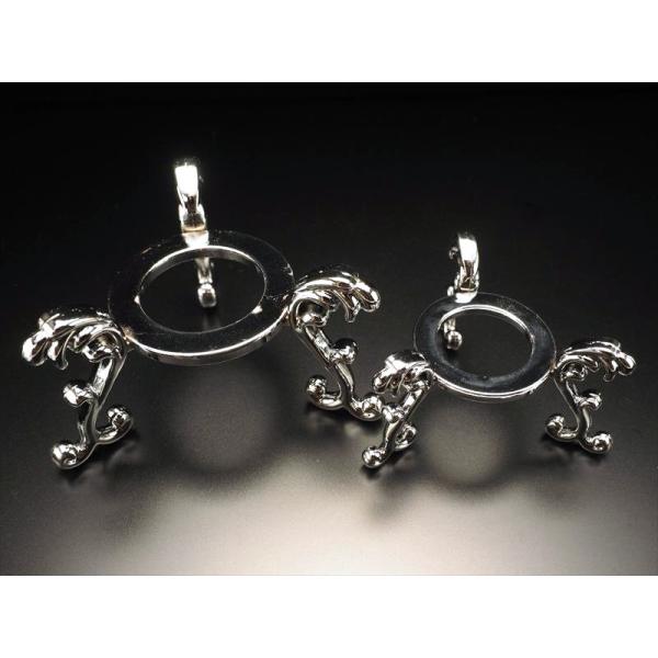 Mサイズ 丸玉用 金属製台座 シルバー 円部分直径約39mm×高さ約41mm ゴージャスリーフデザイ...