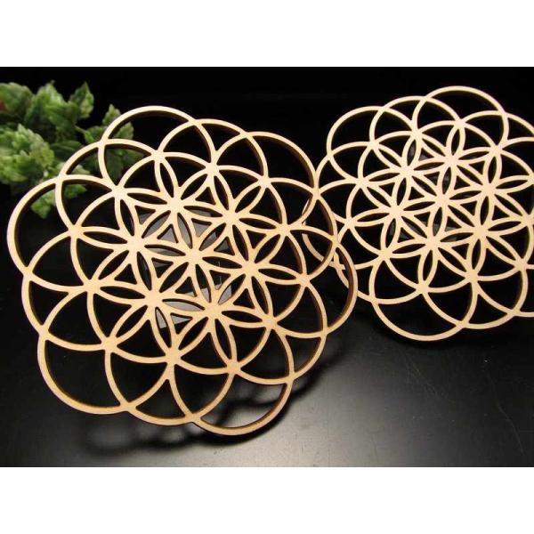 1個売り デザインウッドコースター 直径約10.5cm 小物置きやインテリアにも Kタイプ パワース...