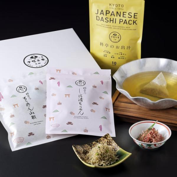 下鴨茶寮 料亭のお出汁とちりめん山椒2色添え 料亭のお出汁、ちりめん山椒、しば漬けちりめん 料亭のこ...